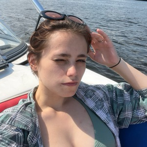 Саша Губанова