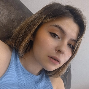 Юлия Самохвалова