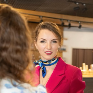 Алёна Любишина