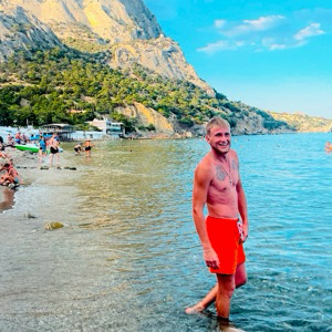 Владимир Стариков