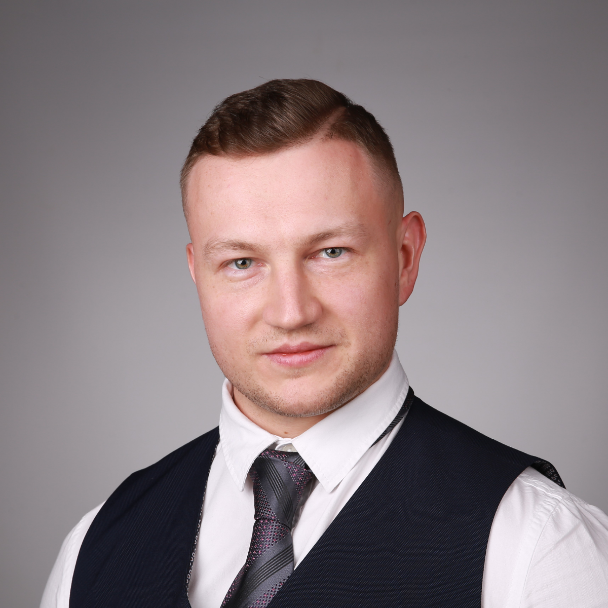 Владимир Харлашко | Сетка — социальная сеть от hh.ru