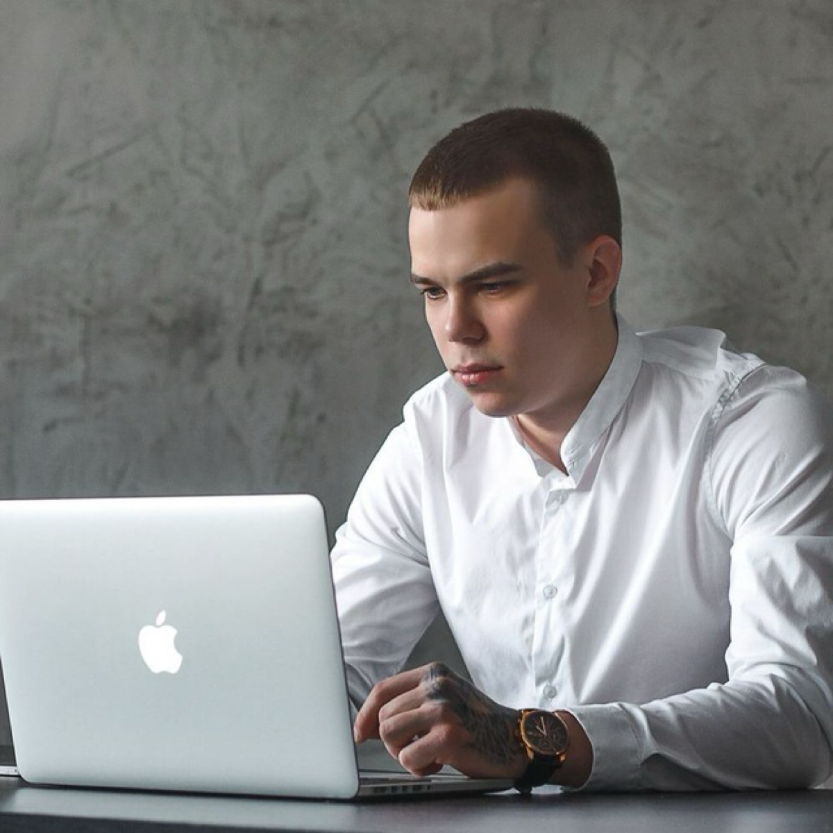 Igor Timofeenko | Сетка — социальная сеть от hh.ru