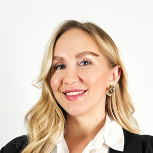 Анна Волкова