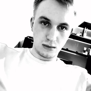 Владимир Яковлев