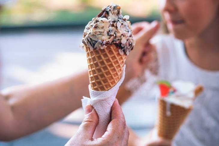 🍦В Москве проходит масштабный кулинарный фестиваль «Мороженое»
31 августа (сегодня) до 22:00
1 сентября с 12:00 до 19:00
Гостей ждут самые разные сорта мороженого, лимонадов, сладостей и уличной еды | Сетка — социальная сеть от hh.ru