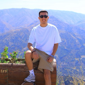 Бек Абдуллаев | Сетка — социальная сеть от hh.ru