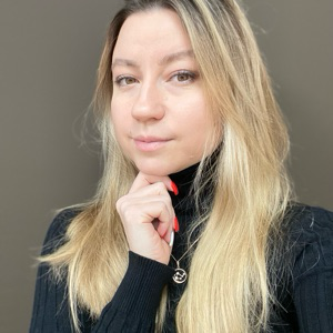 Евгения Домбровская | Сетка — социальная сеть от hh.ru