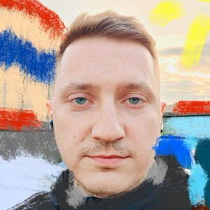 Артем Долгов