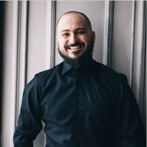 Игорь Лапин