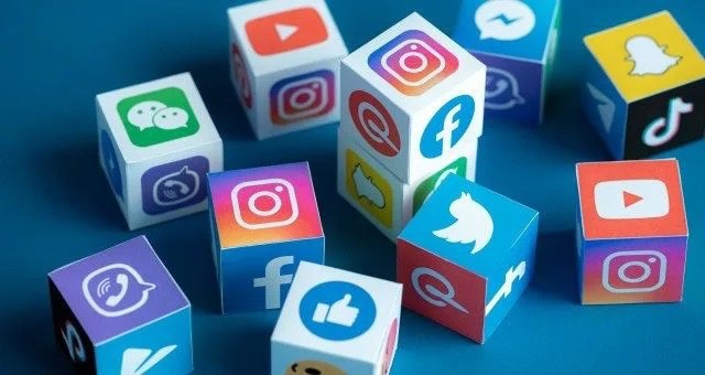 📚📖Telegram-каналы для продуктивного времяпровождения в социальных сетях:
• t.me/samorazvitie11 - статьи по планированию и учебе, распечатки для ежедневника, идеи оформления рабочего пространства.
• t | Сетка — социальная сеть от hh.ru
