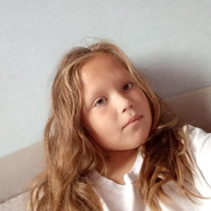 София Комарова | Сетка — социальная сеть от hh.ru