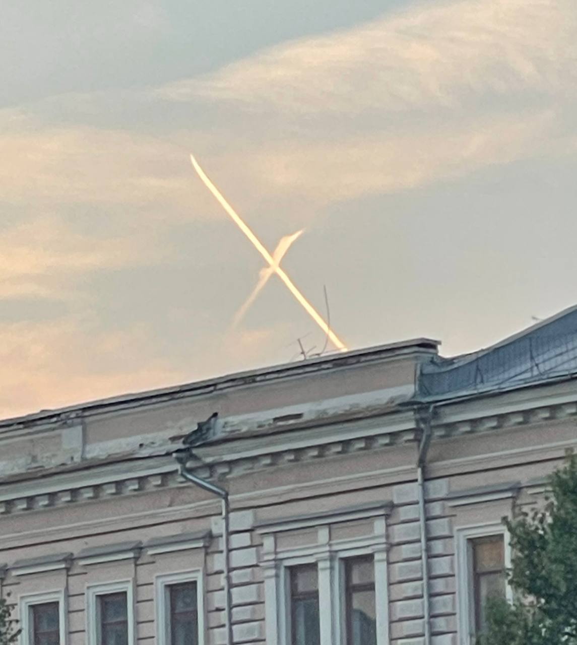 Прошу жизнь дать знак
Знак: | Сетка — социальная сеть от hh.ru
