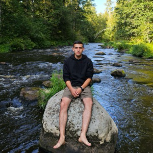 Диловар Джураев