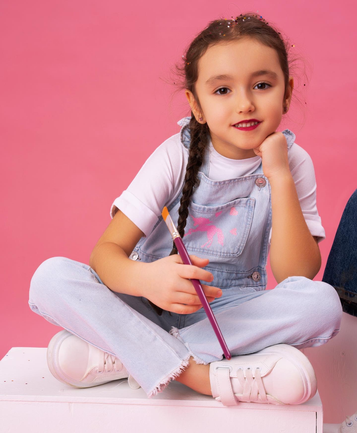 #съемки #дети #стилистика
Одна из моих первых съемок в @sigmakidsekb
До сих пор вызывает самые позитивные эмоции, хоть и вижу все моменты, которые хотелось бы улучшить 🪄
Ph: Маргарита Смагина
St: Анас... | Сетка — социальная сеть от hh.ru