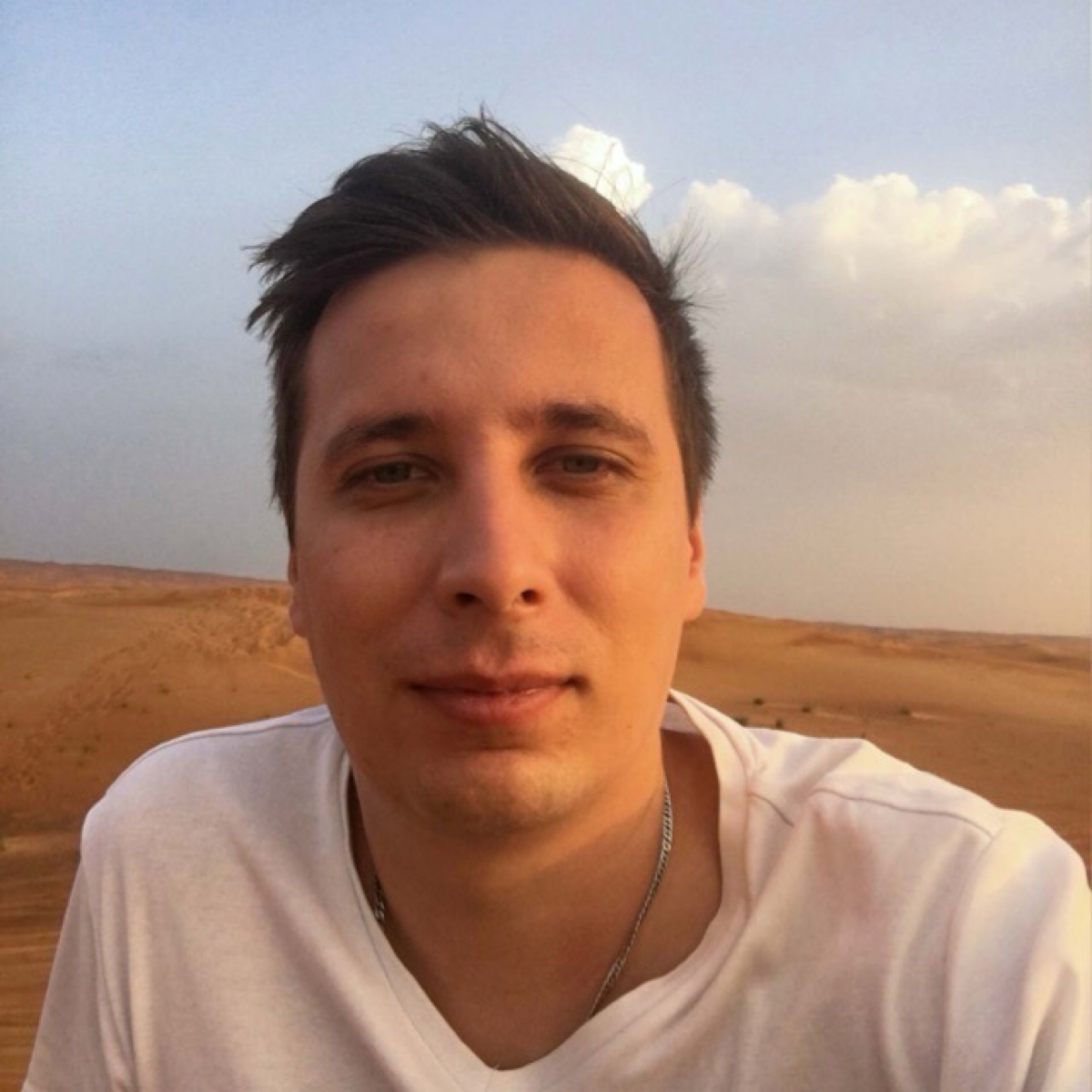 Делаю на заказ сайты с нуля.
Тел: +7 (999) 888-0550
Telegram: @zolotarewa | Сетка — социальная сеть от hh.ru