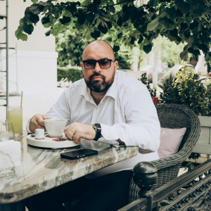 Александр Емцов