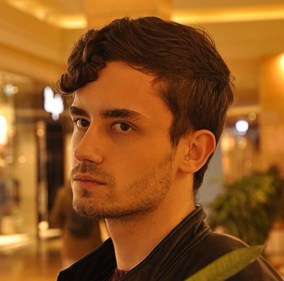 Эдвард Жребец | Сетка — социальная сеть от hh.ru