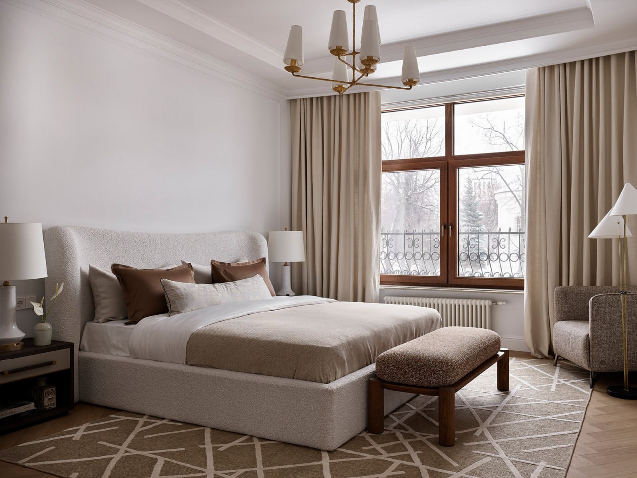 Дина Дымникова и Дарья Слушаева оформили квартиру, окна которой выходят на Церковь Михаила Архангела | Сетка — социальная сеть от hh.ru