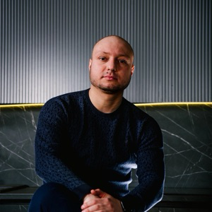 Илья Иванов