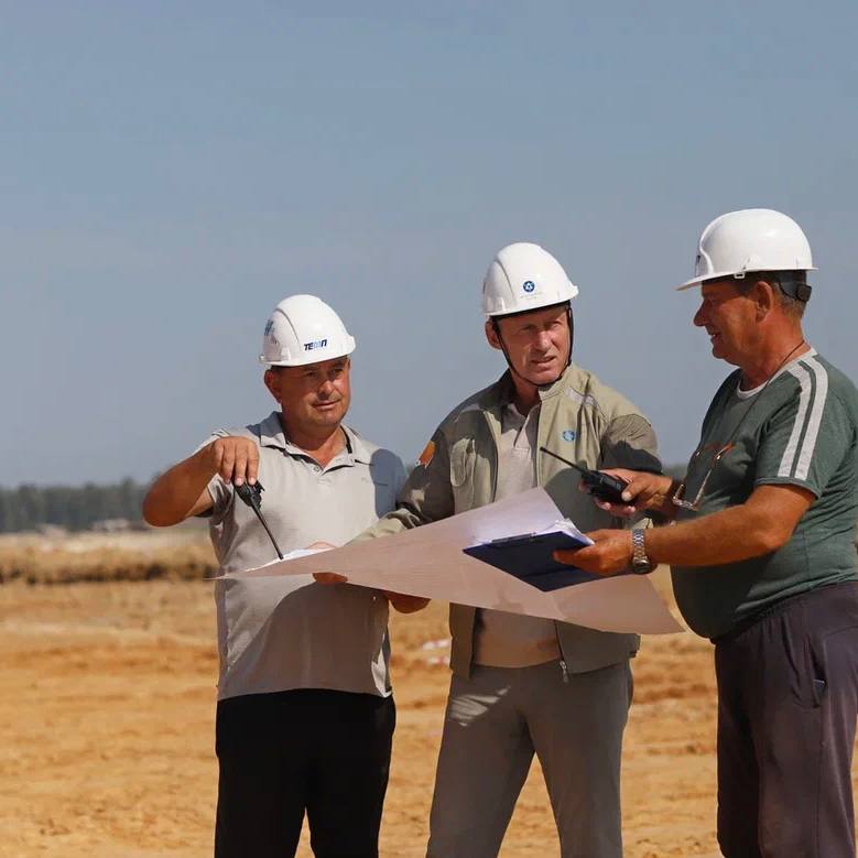 Андрей, производитель работ, рассказал о своей деятельности на объекте по строительству Смоленской АЭС-2:
«На объекте я занимаюсь планировкой дна выемки будьдозером в отметку, выборкой грунта из выемк... | Сетка — социальная сеть от hh.ru
