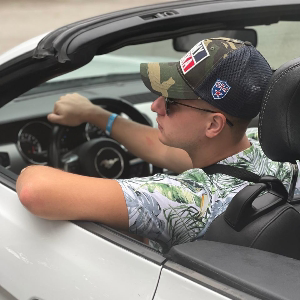 Василий Колесник | Сетка — социальная сеть от hh.ru