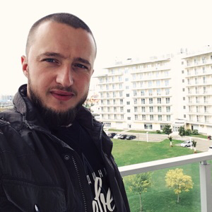 Виктор Смолин