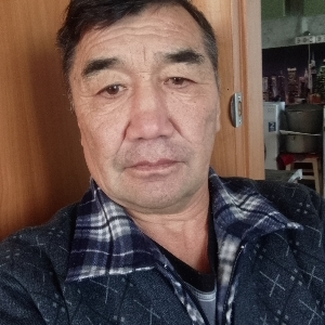 Константин Садвакасов