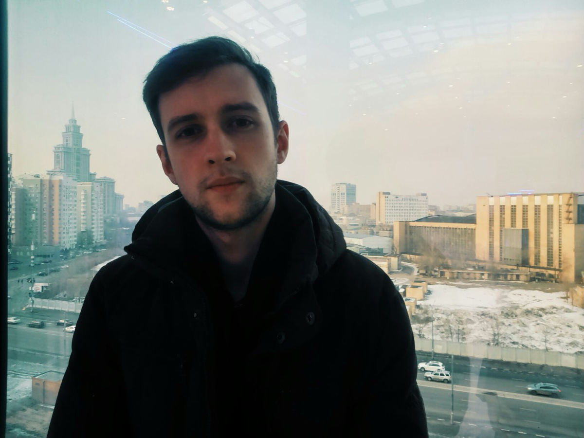 Андрей Попов