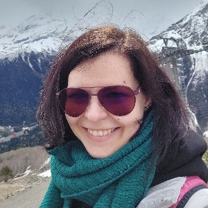 Лена Брыксина