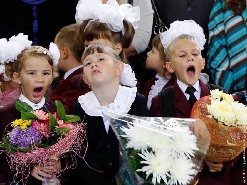 Однажды 1 сентября был необычно холодный день. Просто внезапно, вчера было лето и раз, ноябрь | Сетка — социальная сеть от hh.ru