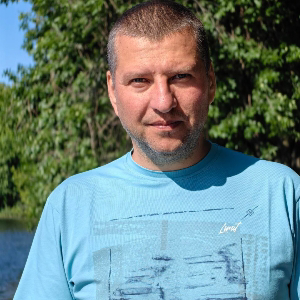 Андрей Харьков