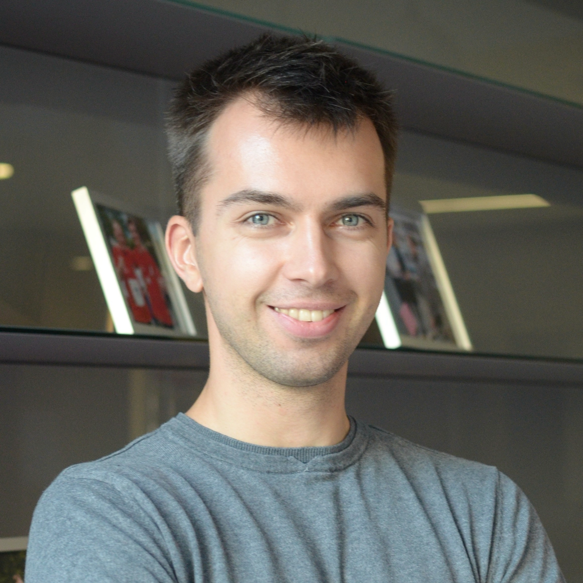 Ростислав Олитто