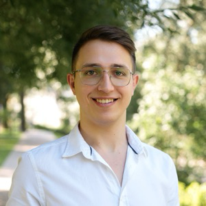 Максим Бекиш