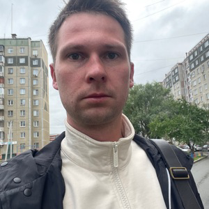 Антон Владимирович