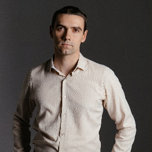 Игорь Зазулин