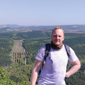 Роман Зебров