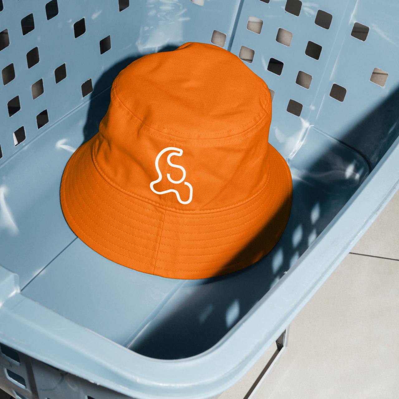 Мы запускаем серию постов о работе с брендом «Сила Слона», то как кропотливо мы работали над каждой деталью в этом проекте
Начнем с логотипа — он стал первым шагом в обновлении визуального стиля компа... | Сетка — социальная сеть от hh.ru