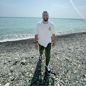 Artem Vasilenko | Сетка — социальная сеть от hh.ru