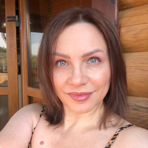 Елена Ичева