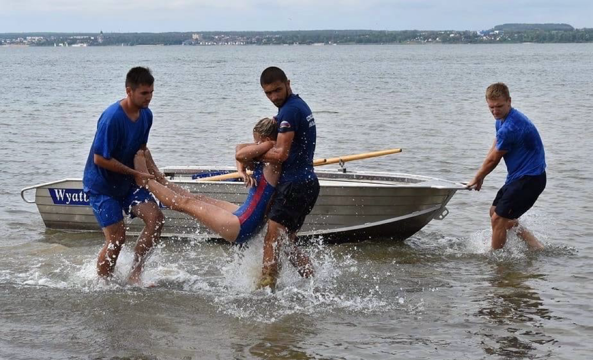 Ставим безопасность на первое место.⛑️
Когда вы решаете заняться бизнесом в сфере услуг, то безопасность совсем не первая в списке | Сетка — социальная сеть от hh.ru