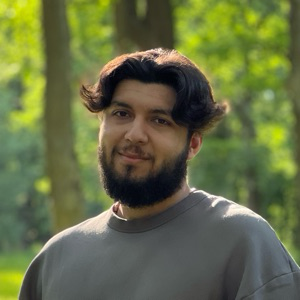 Александр Абдуллоев