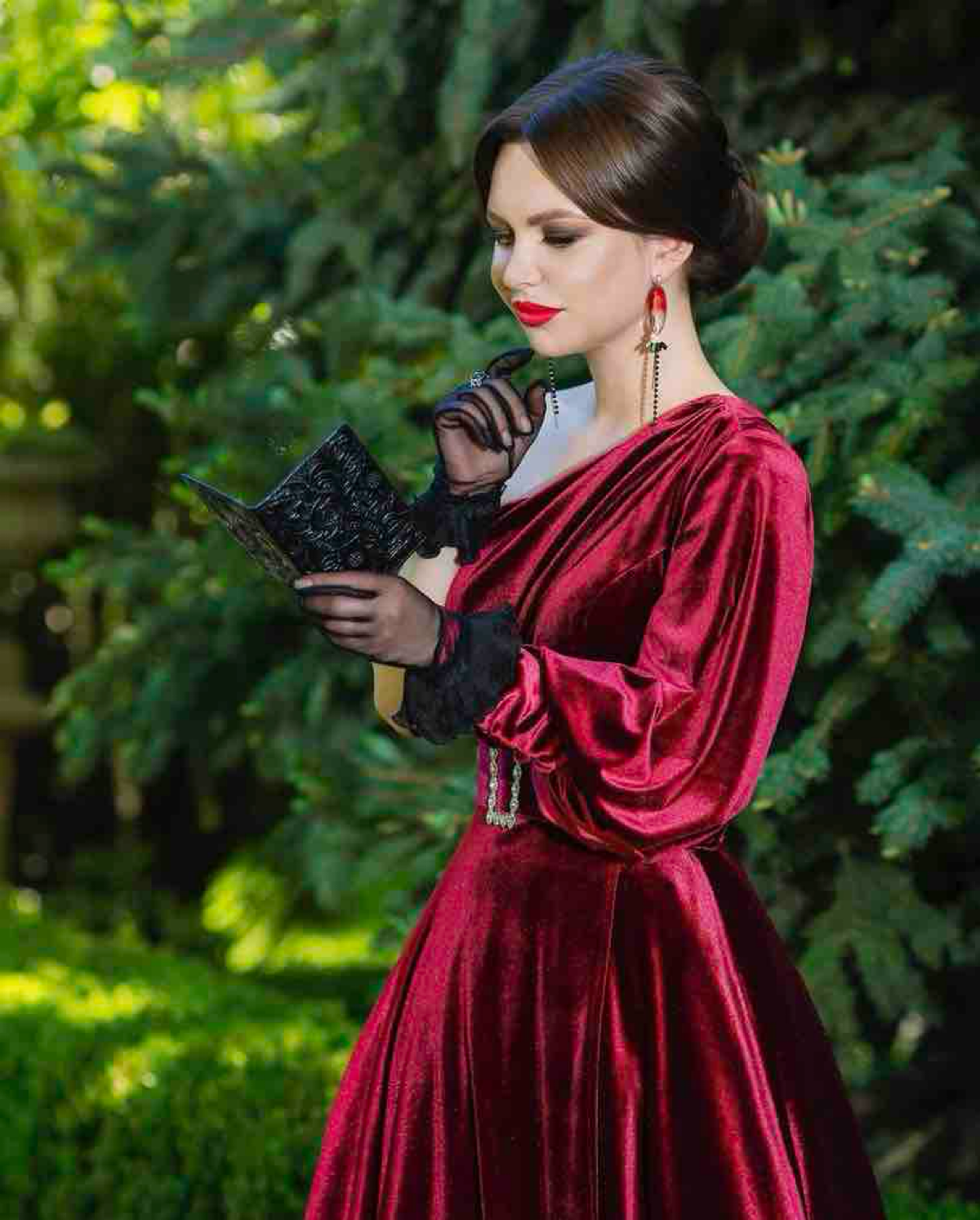 Мария Леонидова