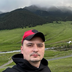 Роман Беляков