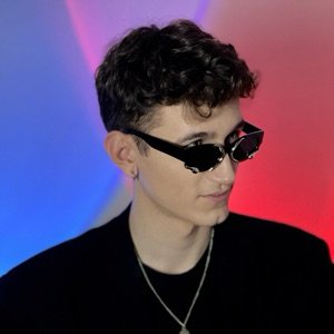 Илья Чумак