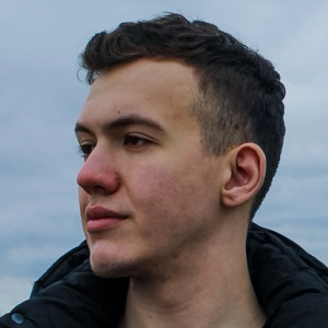 Дмитрий Усиков