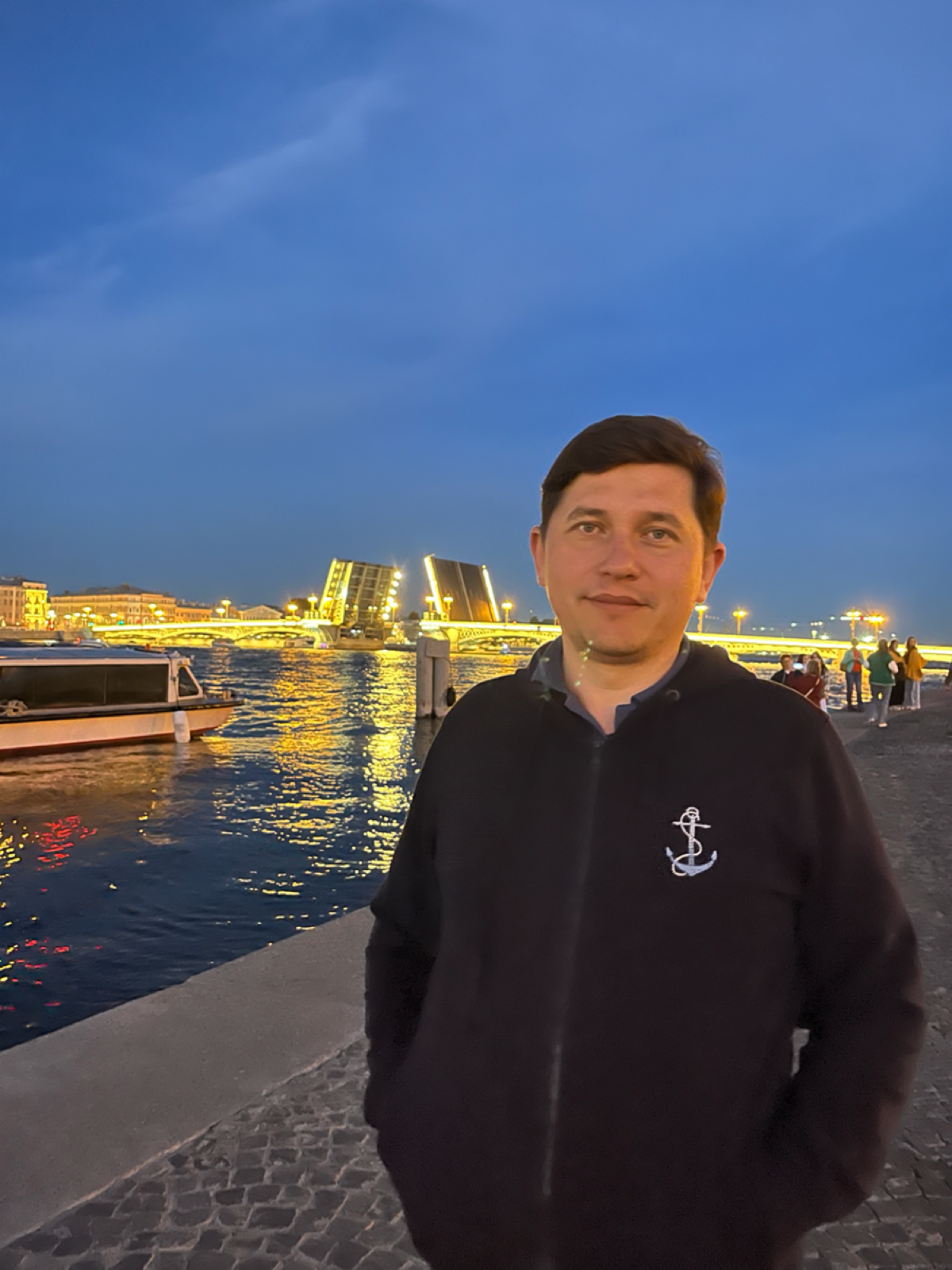 Честно сказать Сетка меня удивляет. Всего здесь две недели и чувствую пользу для своего проекта🙏 | Сетка — социальная сеть от hh.ru