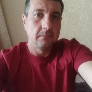 Николай Иванов