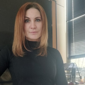 Алёна Хохлова