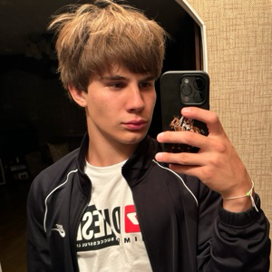 Максим Чумаков | Сетка — социальная сеть от hh.ru