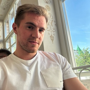 Александр Карпов